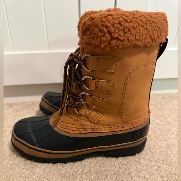 Land’s End Kids Expedition Waterproof Insulated Snow Boots - Picture 5 of 13